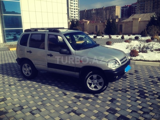 Chevrolet Niva 2006, 178,000 km - 1.7 l - Bakı