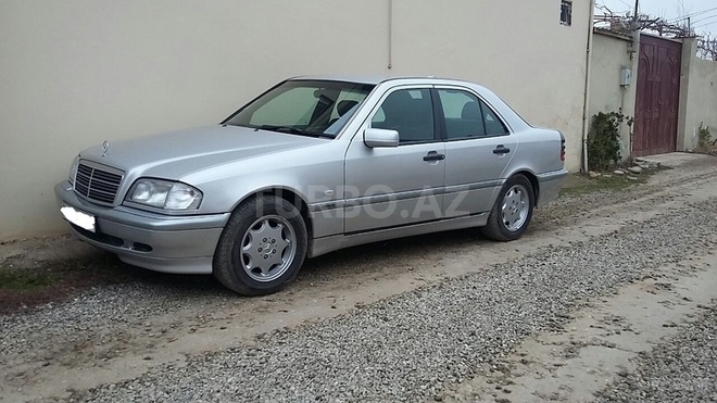Mercedes C 220 1999, 180,000 km - 0.2 l - Bakı