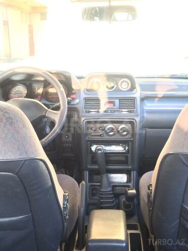 Mitsubishi Pajero 1995, 80,000 km - 3.0 l - Bakı
