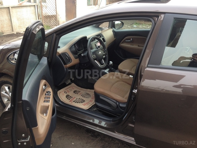 Kia Rio 2014, 49,500 km - 0.2 л - Bakı