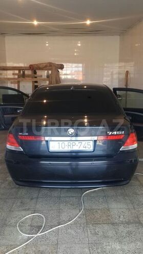 BMW 745 2003, 215,555 km - 0.4 л - Bakı