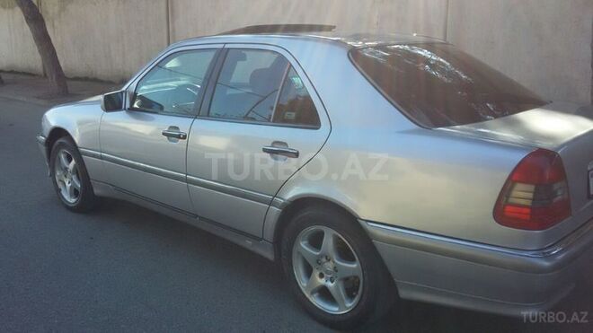 Mercedes C 180 1997, 398,000 km - 1.8 l - Bakı