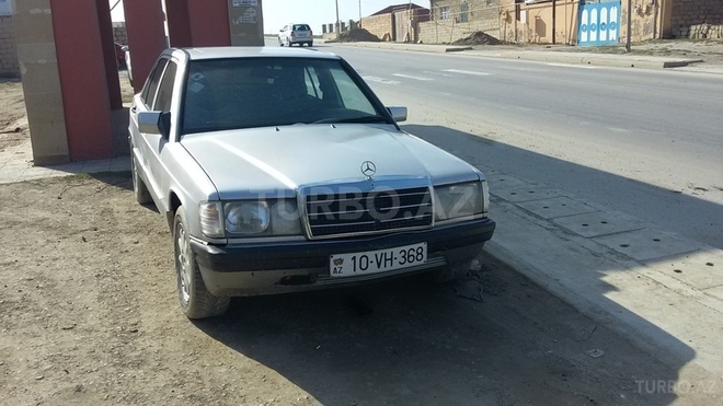 Mercedes 190 1992, 215,000 km - 2.0 л - Bakı
