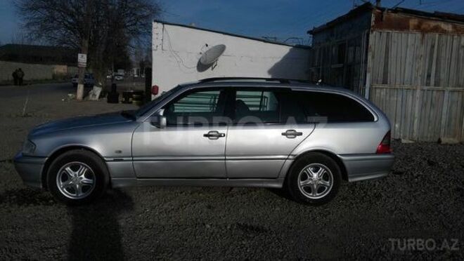 Mercedes C 220 1998, 249,066 km - 2.2 л - Tovuz