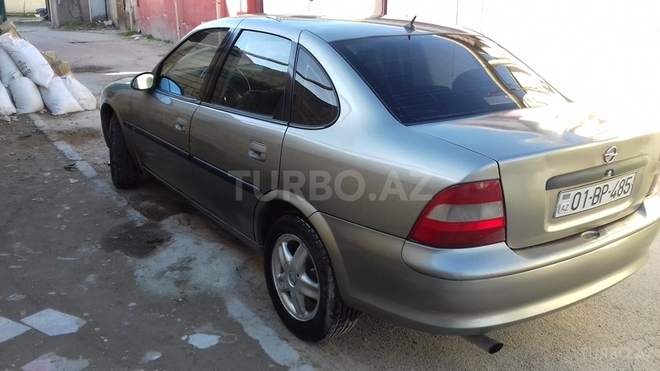 Opel Vectra 1996, 240,000 km - 2.0 л - Xırdalan