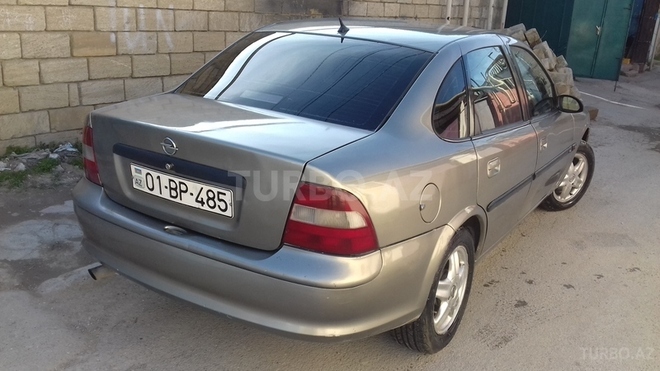 Opel Vectra 1996, 240,000 km - 2.0 л - Xırdalan