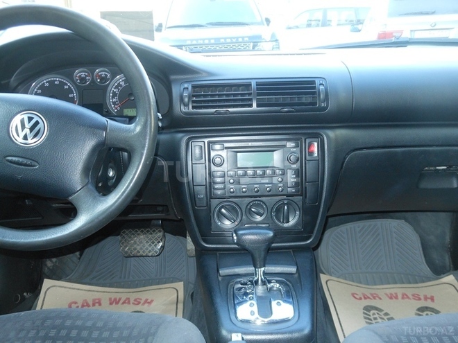 Volkswagen Passat 2002, 200,000 km - 1.8 l - Bakı