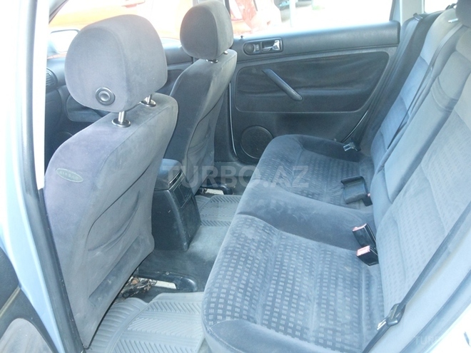 Volkswagen Passat 2002, 200,000 km - 1.8 l - Bakı