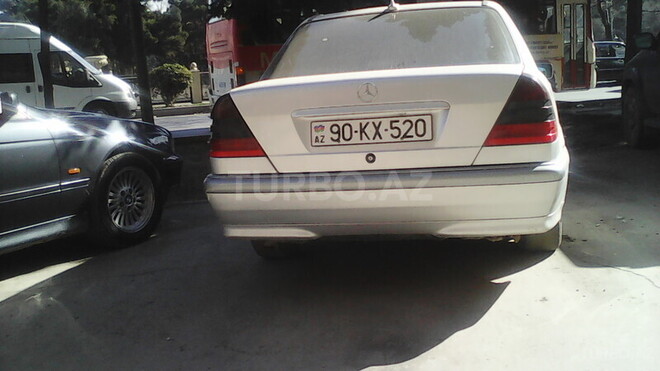 Mercedes C 220 1997, 398,000 km - 2.2 л - Bakı