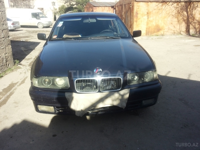 BMW 318 1992, 308,547 km - 1.8 l - Bakı