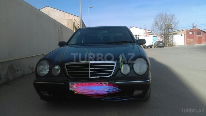 Mercedes E 220 2000, 250,000 km - 2.2 l - Bakı