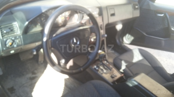 Mercedes C 180 1995, 390,000 km - 1.8 l - Bakı