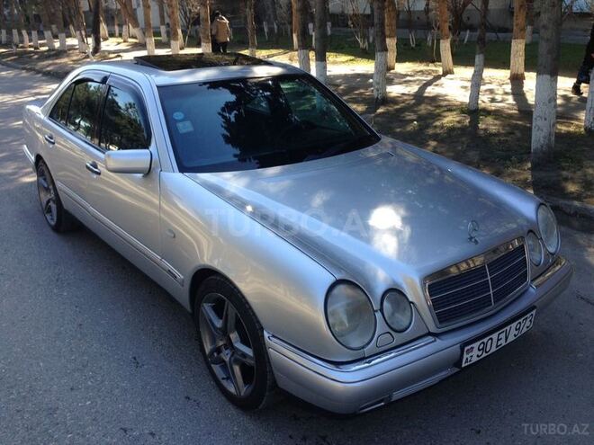 Mercedes E 230 1996, 294,025 km - 2.3 l - Sumqayıt