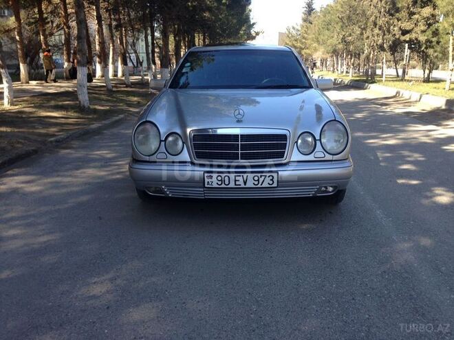 Mercedes E 230 1996, 294,025 km - 2.3 l - Sumqayıt