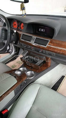 BMW 745 2002, 99,000 km - 4.4 l - Şəki