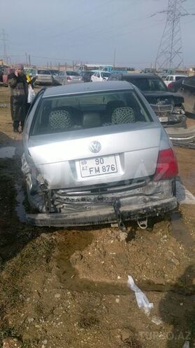 Volkswagen Jetta 2003, 300,000 km - 2.0 l - Bakı