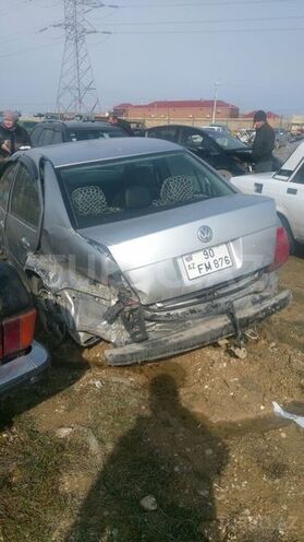 Volkswagen Jetta 2003, 300,000 km - 2.0 l - Bakı