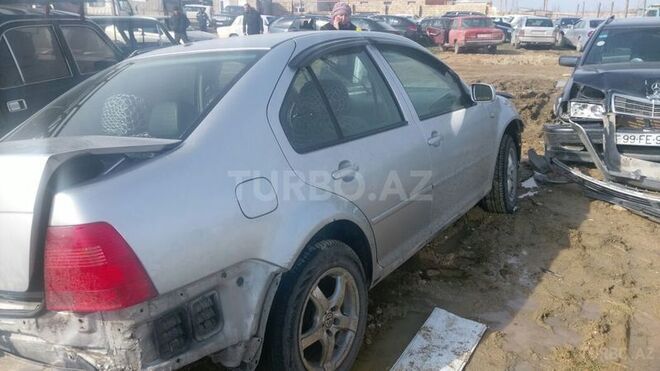 Volkswagen Jetta 2003, 300,000 km - 2.0 l - Bakı