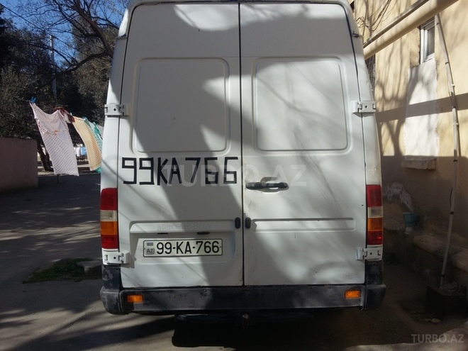 Mercedes Sprinter 208 1997, 300,000 km - 2.3 l - Bakı