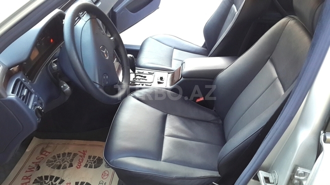 Mercedes E 270 2001, 350,000 km - 2.7 l - Bakı