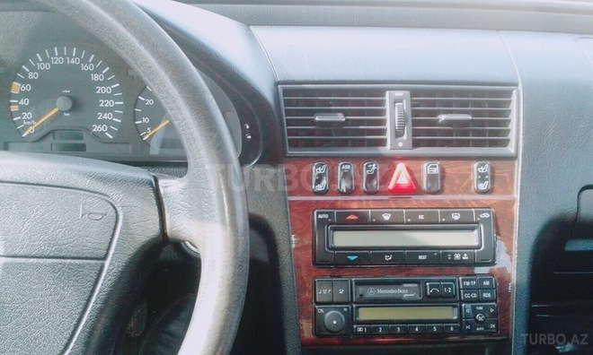 Mercedes C 240 1998, 238,838 km - 2.4 l - Bərdə