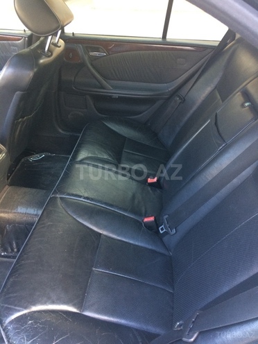 Mercedes E 320 1999, 223,000 km - 3.2 l - Bakı
