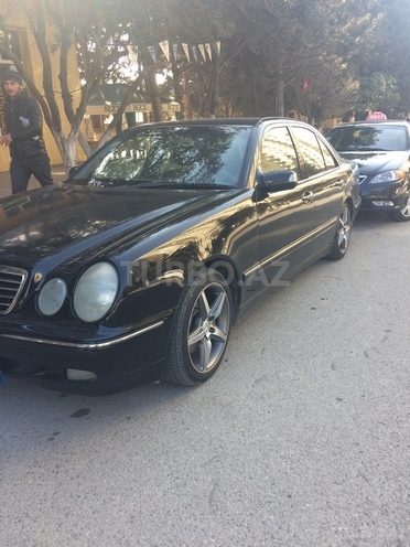 Mercedes E 320 1999, 223,000 km - 3.2 l - Bakı