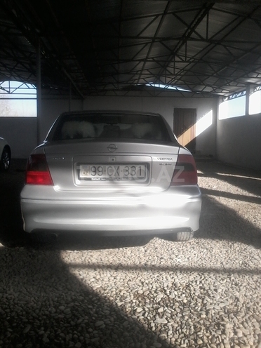 Opel Vectra 1999, 254,100 km - 1.6 l - Saatlı