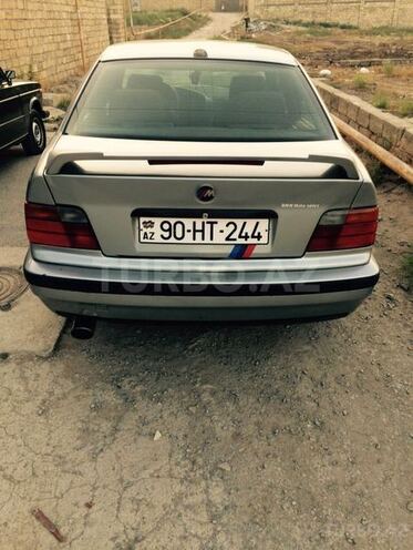 BMW 318 1997, 237,000 km - 1.8 л - Xırdalan