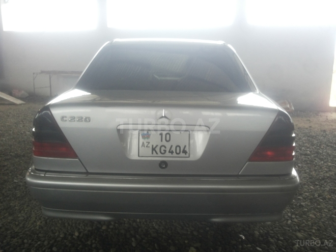Mercedes C 220 1996, 210,000 km - 1.6 л - Saatlı