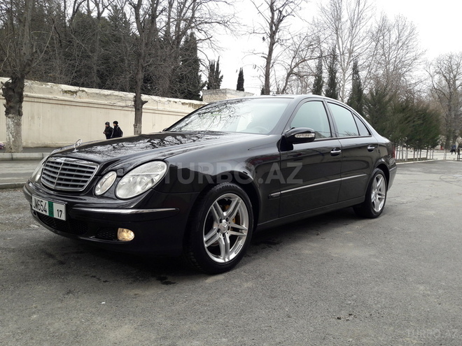 Mercedes E 240 2002, 215,000 km - 2.6 l - Mingəçevir