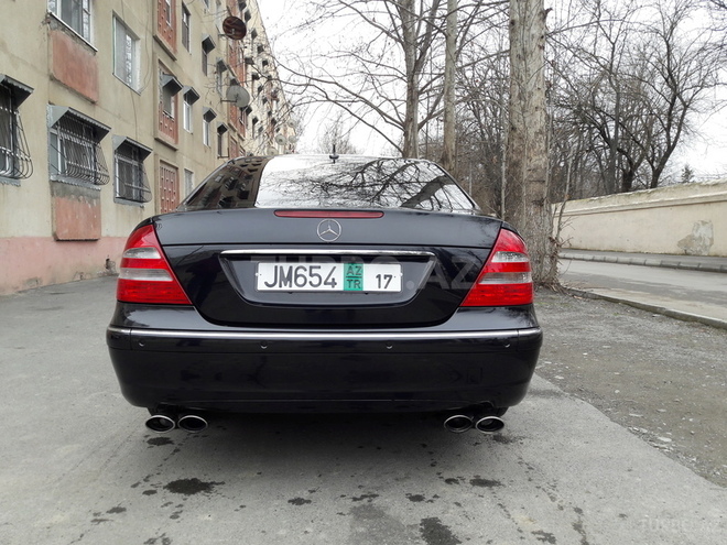 Mercedes E 240 2002, 215,000 km - 2.6 l - Mingəçevir