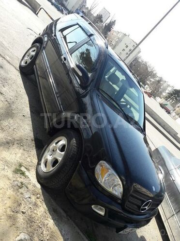 Mercedes ML 320 2002, 185,000 km - 3.2 l - Bakı