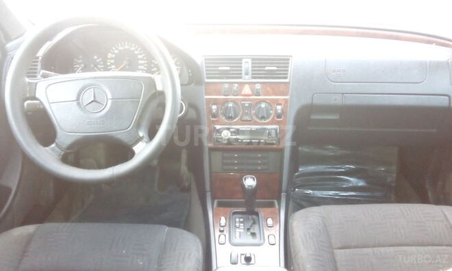 Mercedes C 200 1998, 218,000 km - 2.0 l - Sumqayıt