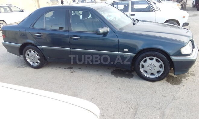Mercedes C 200 1998, 218,000 km - 2.0 l - Sumqayıt