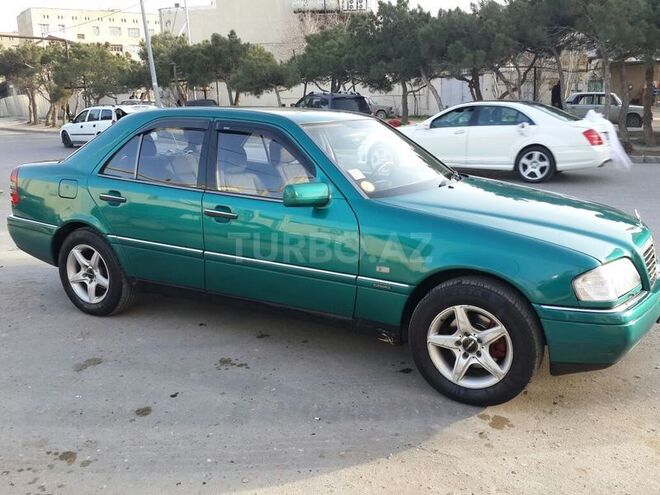 Mercedes C 320 1996, 280,000 km - 2.3 l - Bakı