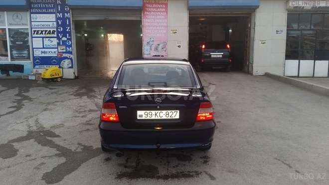 Opel Vectra 1998, 295,000 km - 1.6 l - Sumqayıt