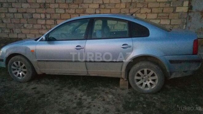 Volkswagen Passat 1998, 250,000 km - 1.8 l - Bakı