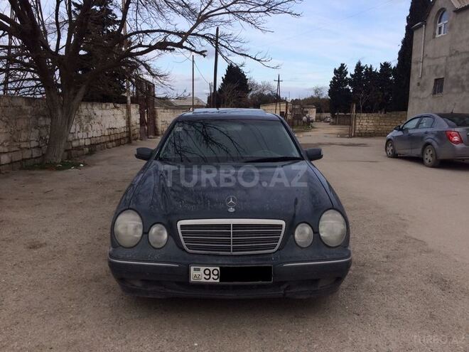 Mercedes E 240 2001, 208,023 km - 2.6 l - Bakı