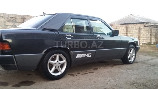 Mercedes 190 1990, 310,447 km - 2.0 l - Astara