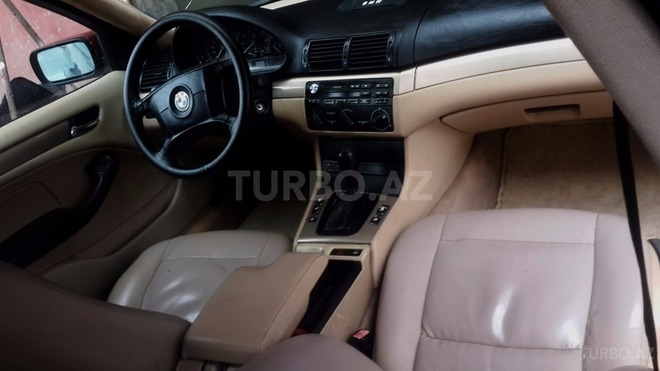 BMW 318 2000, 300,000 km - 1.9 л - Bakı