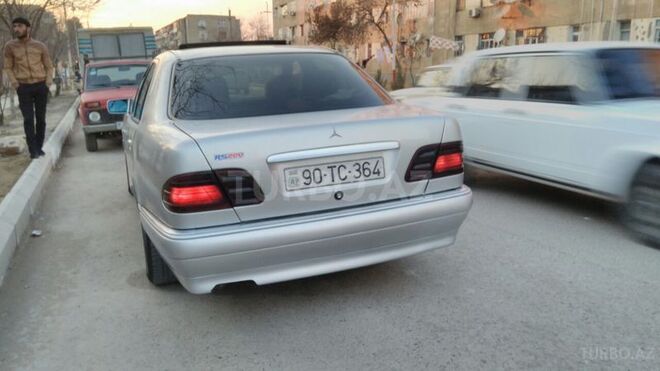 Mercedes E 200 1996, 269,314 km - 2.0 l - Şirvan