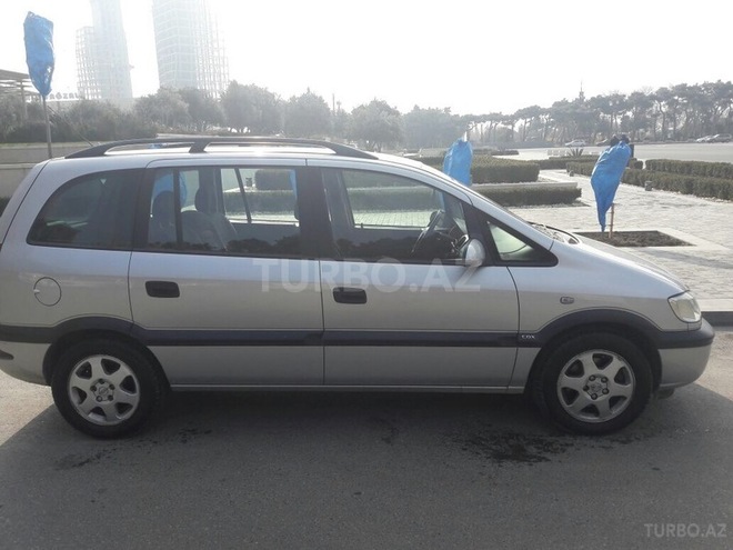 Opel Zafira 2001, 75,000 km - 1.8 л - Bakı