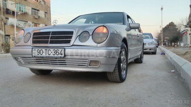 Mercedes E 200 1995, 237,912 km - 2.0 l - Şirvan