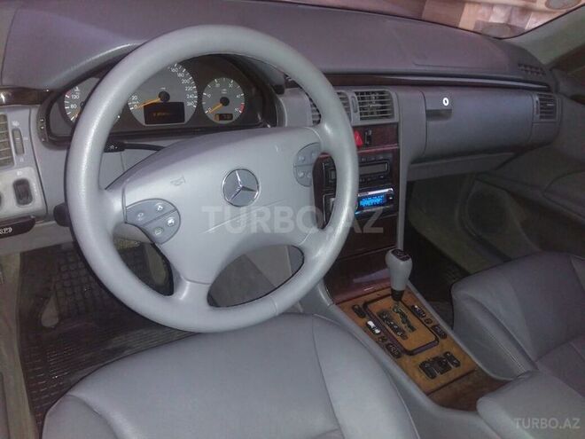 Mercedes E 270 1999, 345,000 km - 2.7 l - Bakı