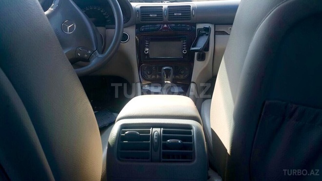Mercedes C 240 2000, 220,000 km - 2.4 l - Bakı