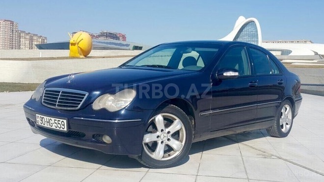 Mercedes C 240 2000, 220,000 km - 2.4 l - Bakı