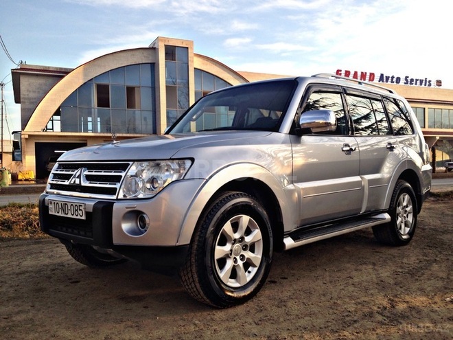 Mitsubishi Pajero 2008, 126,500 km - 3.0 l - Bakı