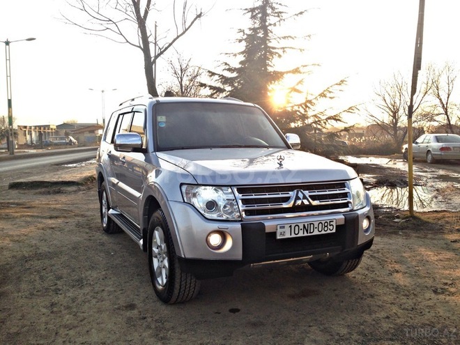 Mitsubishi Pajero 2008, 126,500 km - 3.0 l - Bakı