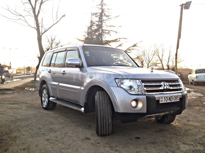 Mitsubishi Pajero 2008, 126,500 km - 3.0 l - Bakı